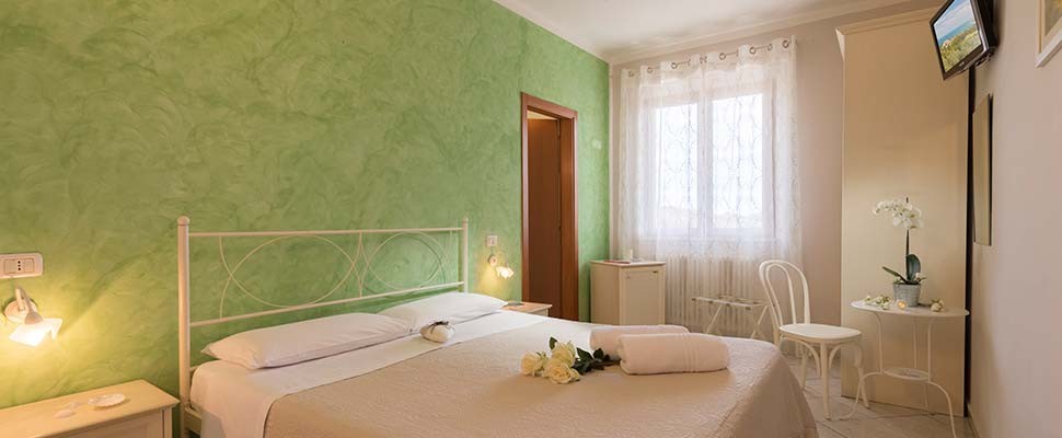 camera-doppia-sirolo-002